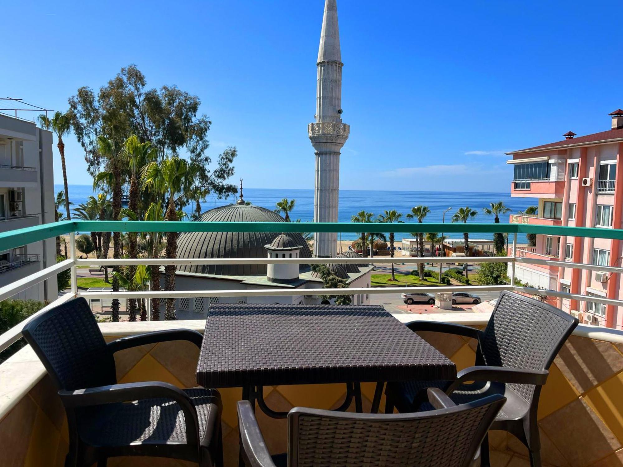 Cleopatra Ada Apart Alanya Buitenkant foto